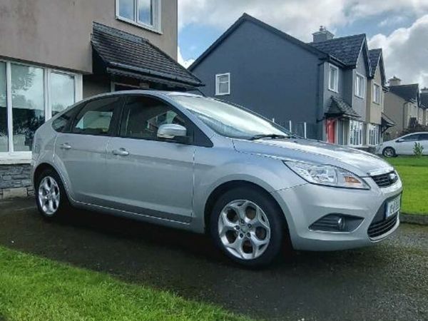 Ford Focus Hatchback, Diesel, 2010, Silver