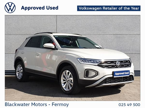 Volkswagen T-Roc Hatchback, Diesel, 2025, Grey