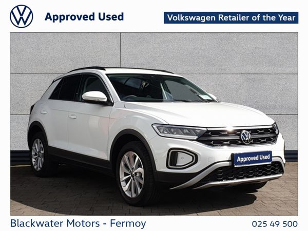 Volkswagen T-Roc Hatchback, Diesel, 2025, White