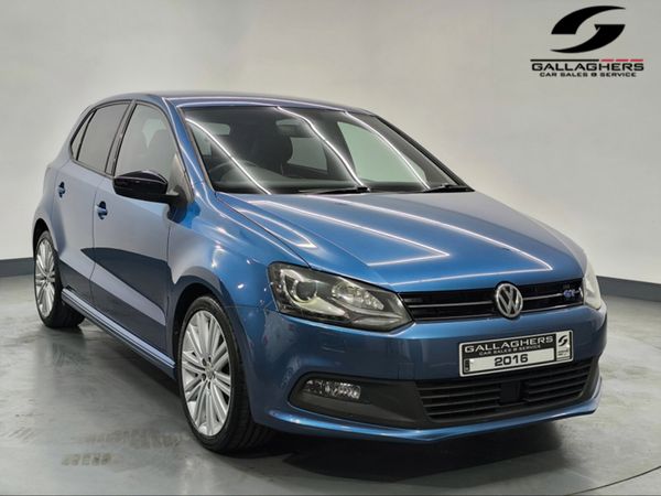 Volkswagen Polo Hatchback, Petrol, 2016, Blue