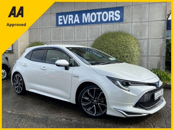 Toyota Corolla Hatchback, Petrol Hybrid, 2019, White