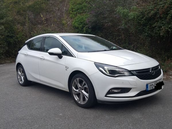 Opel Astra Hatchback, Petrol, 2017, White