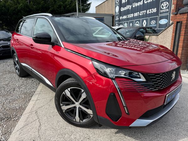 Peugeot 5008 MPV, Diesel, 2021, Red