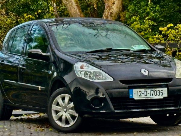 Renault Clio Hatchback, Petrol, 2012, Black