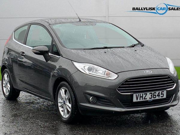 Ford Fiesta , Petrol, 2017, Grey