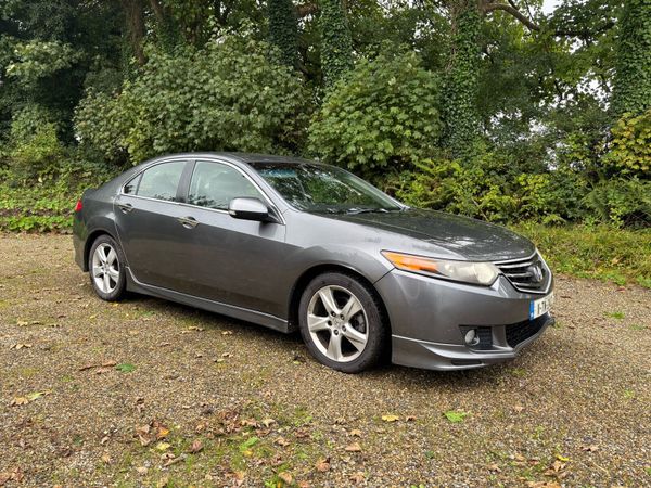 Honda Accord Saloon, Diesel, 2011, Grey