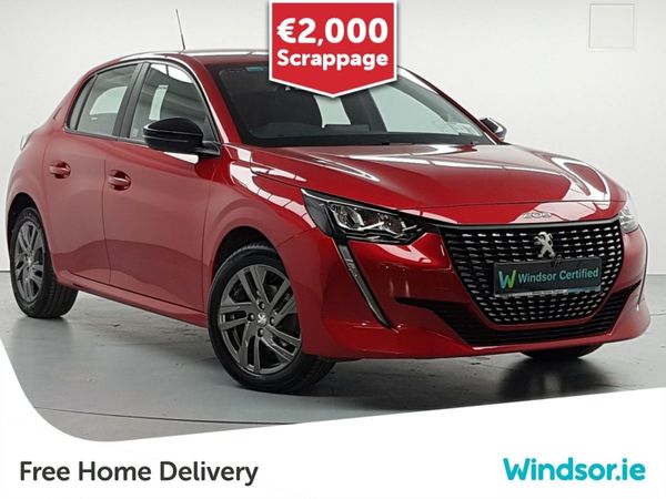 Peugeot 208 Hatchback, Petrol, 2022, Red