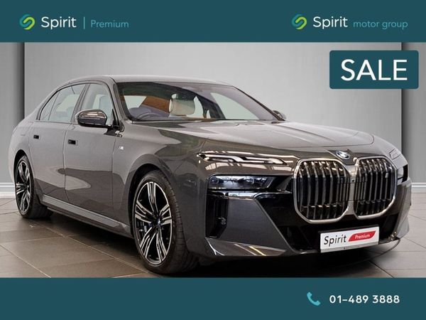 BMW i7 Saloon, Electric, 2023, Grey