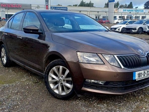 Skoda Octavia Saloon, Diesel, 2018, Brown