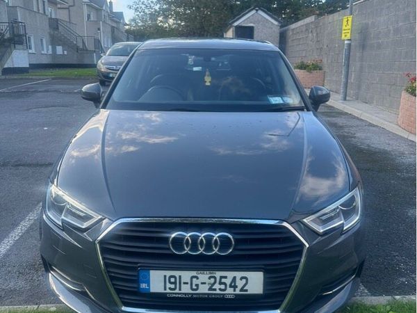 Audi A3 Hatchback, Diesel, 2019, Grey