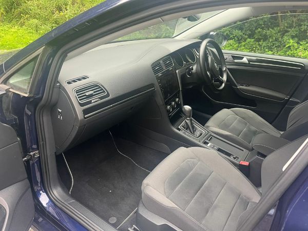 Volkswagen Golf Hatchback, Petrol, 2017, Blue