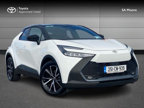 Toyota C-HR SUV, Petrol Hybrid, 2025, White