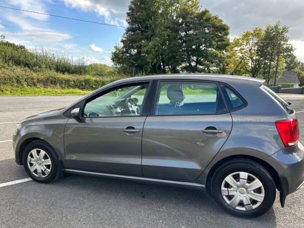 Volkswagen Polo Hatchback, Diesel, 2012, Grey