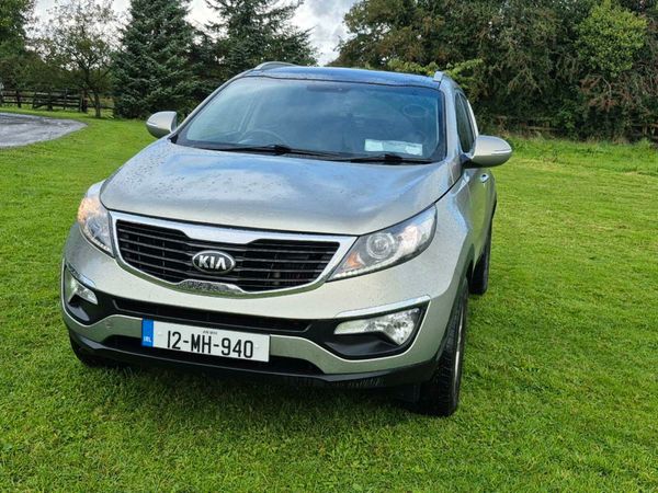 Kia Sportage SUV, Diesel, 2012, Silver