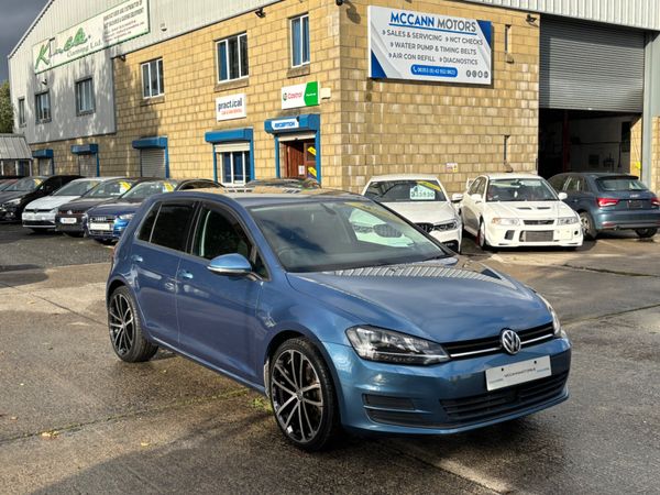 Volkswagen Golf Hatchback, Petrol, 2016, Blue