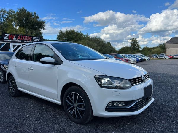 Volkswagen Polo Hatchback, Petrol, 2016, White
