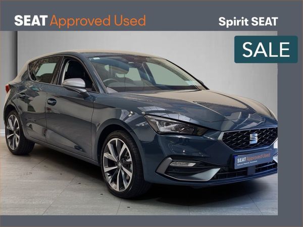 SEAT Leon Hatchback, Petrol Plug-in Hybrid, 2025, Blue