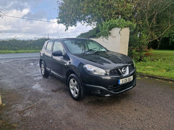 Nissan Qashqai Hatchback, Diesel, 2011, Black