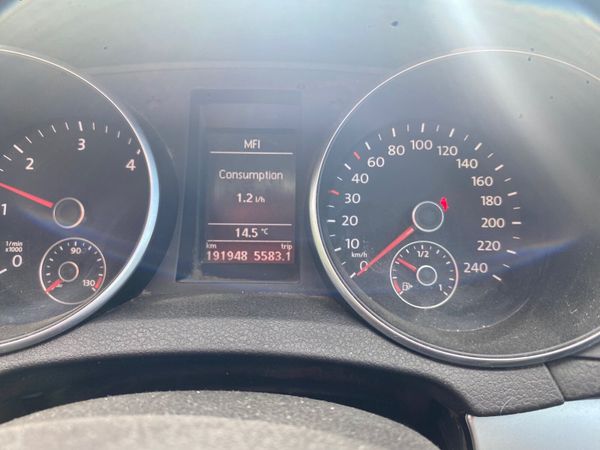 Volkswagen Golf Hatchback, Diesel, 2010, Black