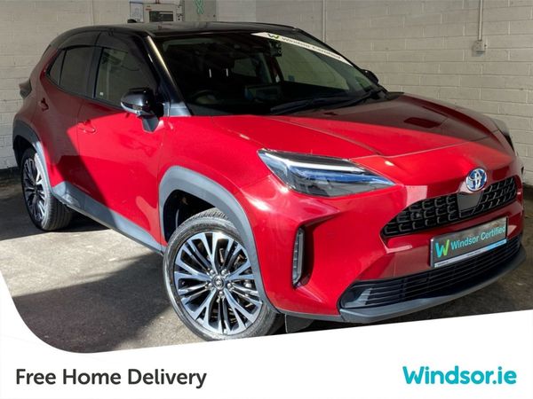 Toyota Yaris Cross SUV, Petrol Hybrid, 2021, Red