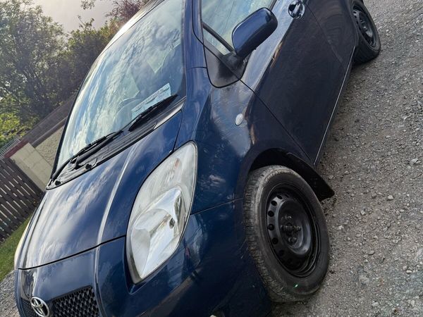 Toyota Yaris Hatchback, Petrol, 2009, Blue