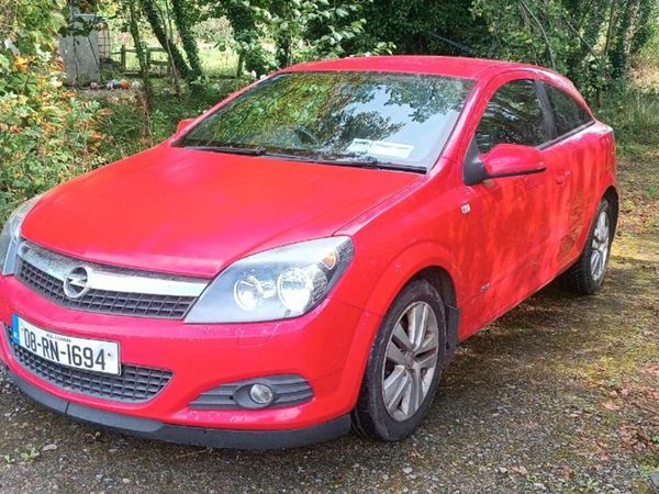 Opel Astra Hatchback, Diesel, 2008, Red