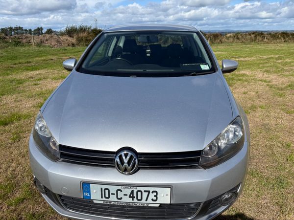 Volkswagen Golf Hatchback, Petrol, 2010, Silver