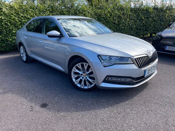 Skoda Superb Hatchback, Diesel, 2022, Grey