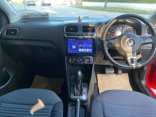Volkswagen Polo Hatchback, Petrol, 2013, Red