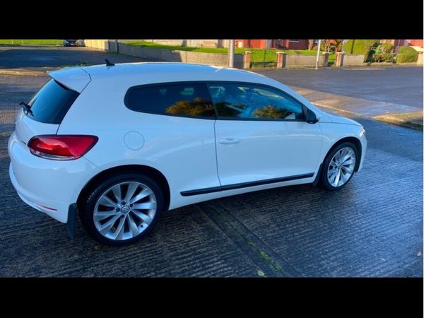 Volkswagen Scirocco Hatchback, Petrol, 2009, White