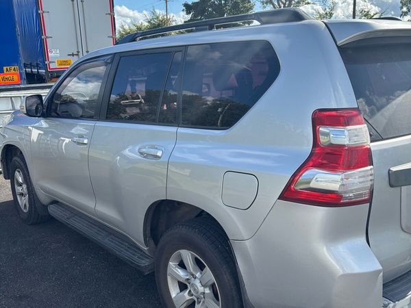 Toyota Land Cruiser SUV, Diesel, 2014, Silver