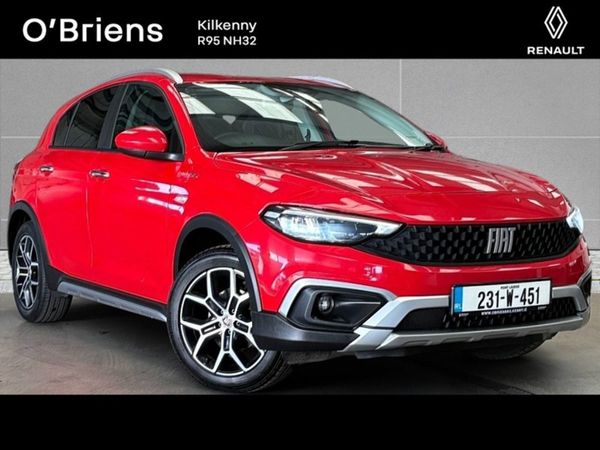 Fiat Tipo Hatchback, Petrol, 2023, Red