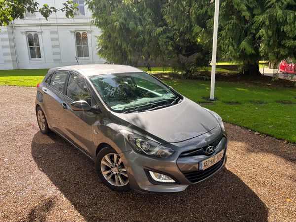 Hyundai i30 Hatchback, Diesel, 2013, Grey