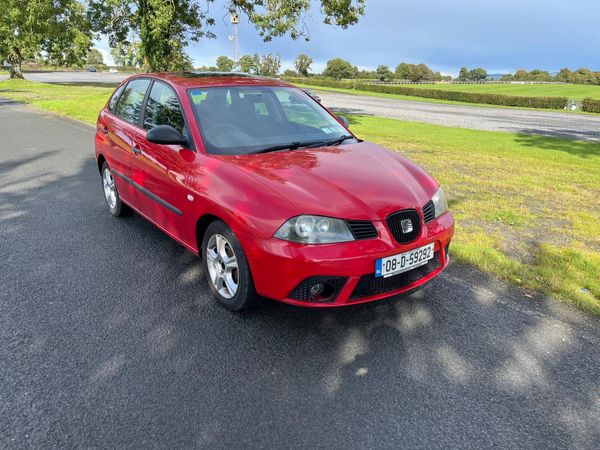 SEAT Ibiza Hatchback, Petrol, 2008, Red