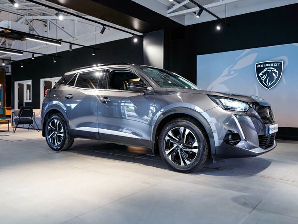 Peugeot 2008 MPV, Diesel, 2022, Grey