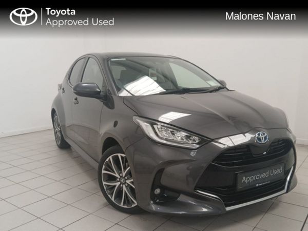 Toyota Yaris Hatchback, Petrol Hybrid, 2023, Grey