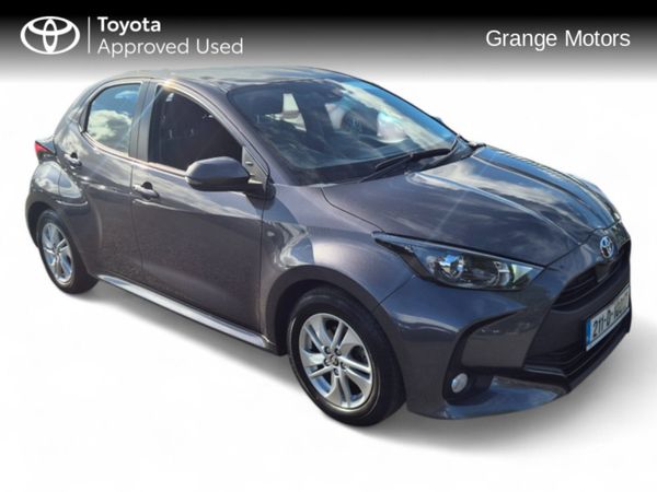Toyota Yaris Hatchback, Petrol, 2021, Grey