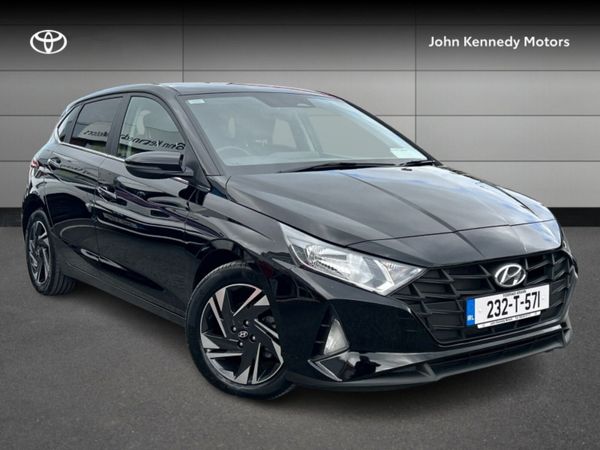 Hyundai i20 Hatchback, Petrol, 2023, Black
