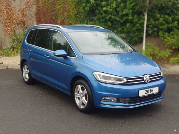Volkswagen Touran MPV, Petrol, 2016, Blue