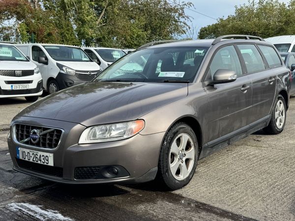Volvo V70 Estate, Diesel, 2010, Grey