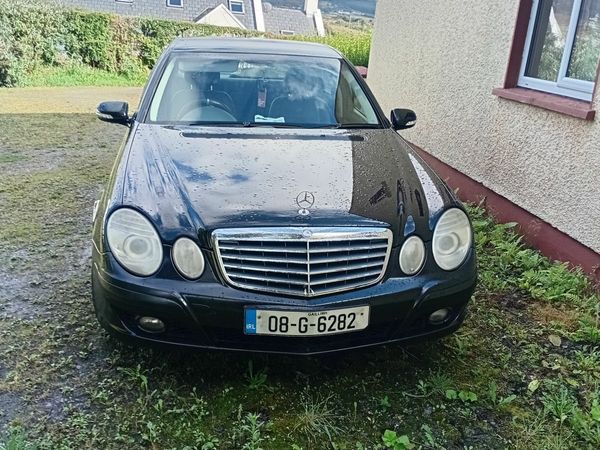 Mercedes-Benz E-Class Saloon, Petrol, 2008, Black