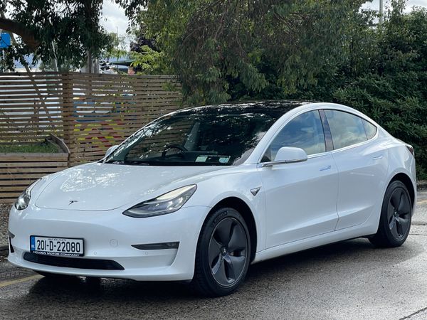 Tesla Model 3 Saloon, Electric, 2020, White