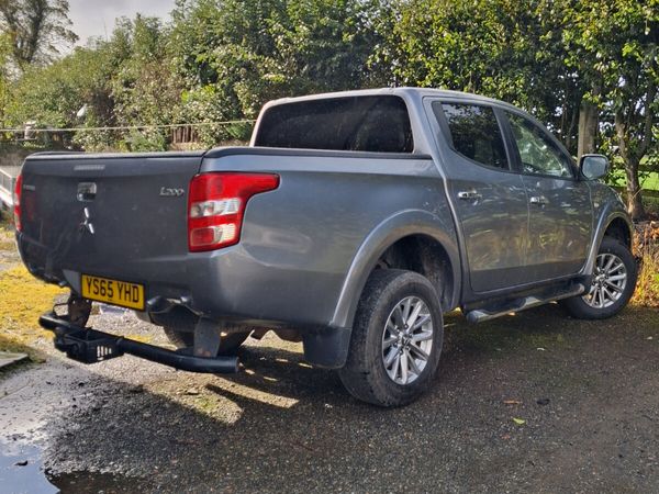 Mitsubishi L200 Pick Up, Diesel, 2016, Grey