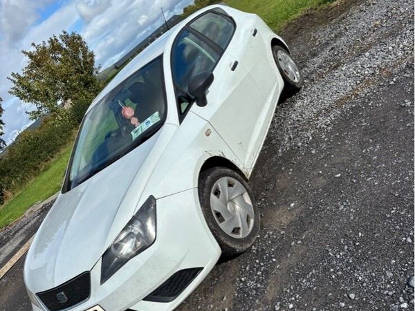 SEAT Ibiza Hatchback, Diesel, 2013, White