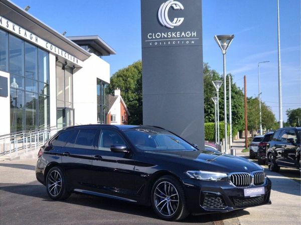 BMW 5-Series Estate, Petrol Plug-in Hybrid, 2023, Black