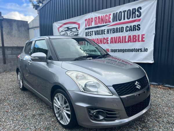 Suzuki Swift Hatchback, Petrol, 2015, Grey
