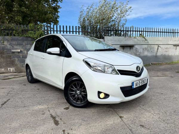 Toyota Vitz Hatchback, Petrol Hybrid, 2014, White