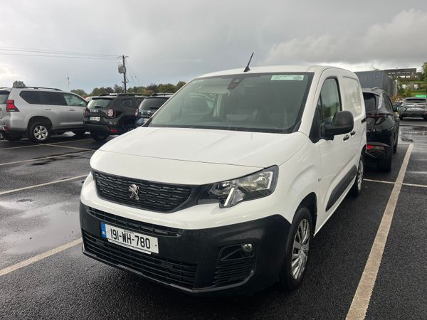 Peugeot Partner MPV, Diesel, 2019, White