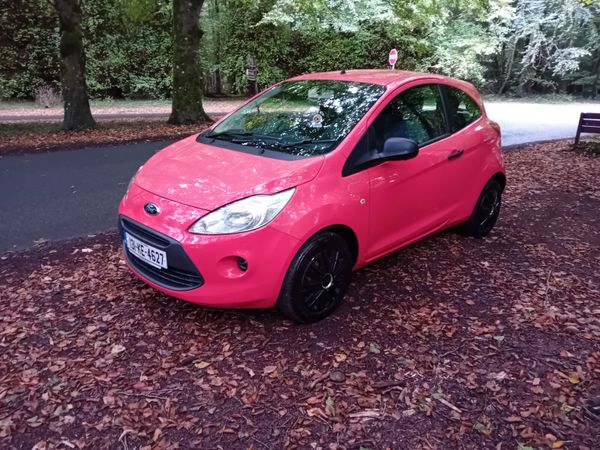 Ford KA Hatchback, Petrol, 2013, Red