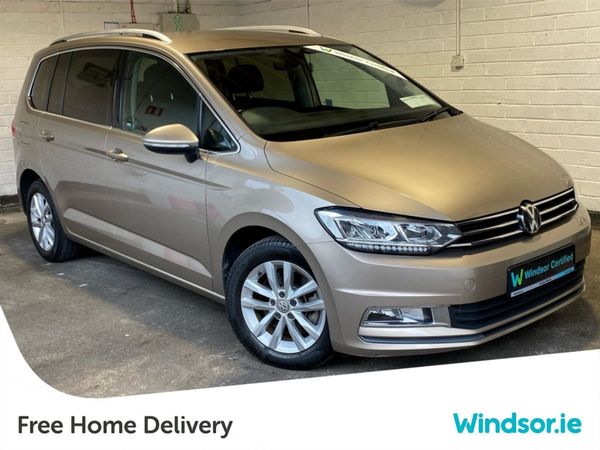 Volkswagen Touran SUV, Petrol, 2018, Gold